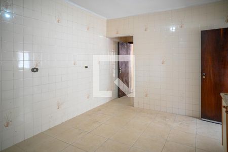Casa à venda com 2 quartos, 130m² em Vila Água Funda, São Paulo