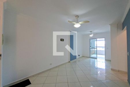 Sala de apartamento para alugar com 2 quartos, 82m² em Vila Tupi, Praia Grande