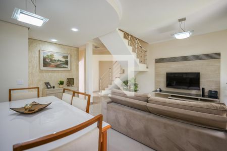 Sala de casa de condomínio à venda com 3 quartos, 124m² em Parque Assuncao, Taboão da Serra