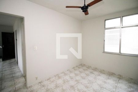 Quarto 1 de apartamento para alugar com 3 quartos, 48m² em Olaria, Rio de Janeiro