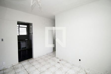 Sala de apartamento para alugar com 3 quartos, 48m² em Olaria, Rio de Janeiro