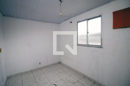 Sala 2 de apartamento para alugar com 3 quartos, 48m² em Olaria, Rio de Janeiro