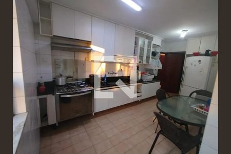 Cozinha de apartamento à venda com 3 quartos, 104m² em Vila Kosmos, Rio de Janeiro