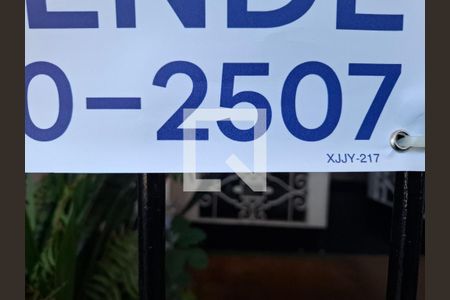 Placa  de apartamento para alugar com 2 quartos, 56m² em Centro, Rio de Janeiro