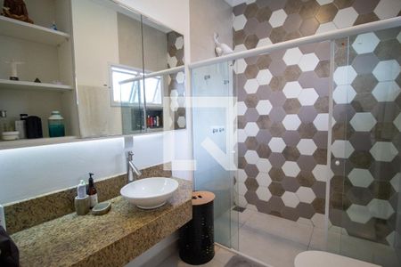 Banheiro da Suíte 1 de casa de condomínio para alugar com 3 quartos, 170m² em Jardim Santa Catarina, Sorocaba