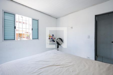 Quarto 1 de casa para alugar com 2 quartos, 60m² em Jardim Suina, Taboão da Serra