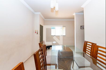 Sala 2 de casa à venda com 3 quartos, 470m² em Barreiro, Belo Horizonte