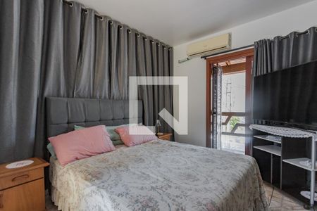 Suíte de casa à venda com 5 quartos, 238m² em Morro Santana, Porto Alegre