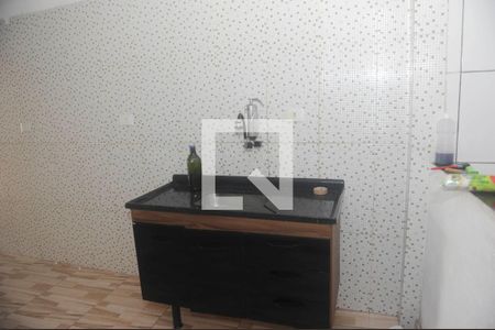 Casa para alugar com 1 quarto, 100m² em Vila Rolandia, Itaquaquecetuba