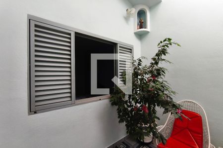 Área de Luz de casa à venda com 3 quartos, 231m² em Vila Carlito, Campinas