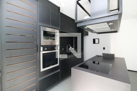 Sala/cozinha de apartamento para alugar com 2 quartos, 56m² em Jardim Rebelato, Cotia