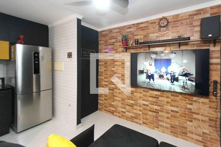 Sala de apartamento para alugar com 2 quartos, 40m² em Jardim Egle, São Paulo