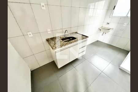 Sala/Cozinha de kitnet/studio para alugar com 1 quarto, 28m² em Parque Peruche, São Paulo