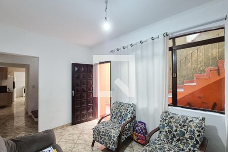 Sala de casa à venda com 3 quartos, 180m² em Jardim Calux, São Bernardo do Campo