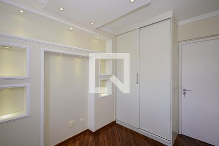 Quarto 1 de apartamento para alugar com 2 quartos, 55m² em Jardim Cláudia, São Paulo