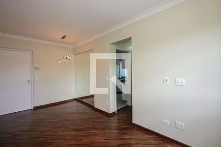 Sala Vista de apartamento para alugar com 2 quartos, 55m² em Jardim Cláudia, São Paulo