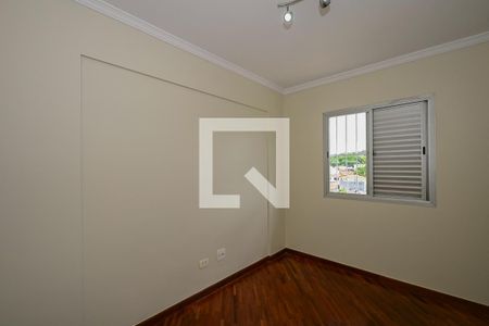 Quarto 2 de apartamento para alugar com 2 quartos, 55m² em Jardim Cláudia, São Paulo