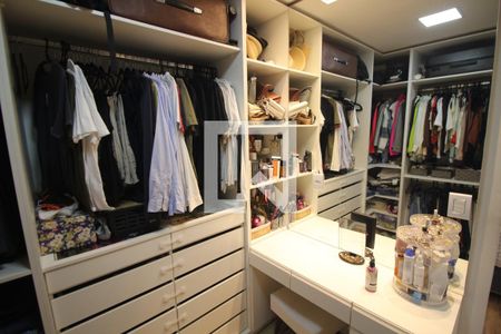 Closet Quarto 1 de apartamento à venda com 2 quartos, 87m² em Tirol, Contagem