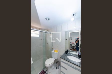 Banheiro da Suíte de apartamento à venda com 4 quartos, 83m² em Buritis, Belo Horizonte