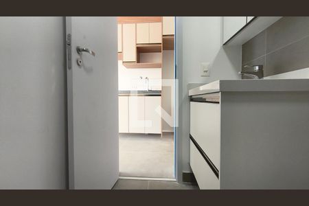 Banheiro de kitnet/studio para alugar com 1 quarto, 25m² em Vila Mariana, São Paulo