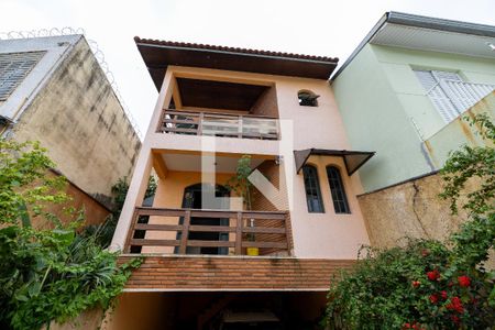 Fachada de casa à venda com 3 quartos, 260m² em Jardim dos Camargos, Barueri