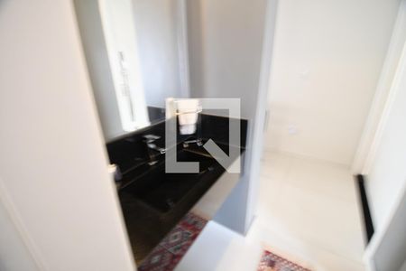 Banheiro de casa de condomínio à venda com 4 quartos, 410m² em Vila Sônia (sousas), Campinas