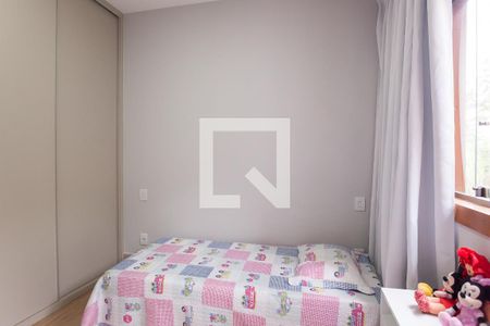 quarto 1 de casa de condomínio à venda com 4 quartos, 1000m² em Retiro do Chalé, Brumadinho