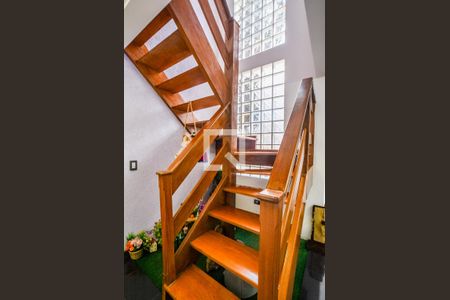 Escada de casa à venda com 3 quartos, 150m² em Vila Curuçá, Santo André