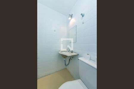 Banheiro da Suíte de apartamento à venda com 3 quartos, 60m² em Buritis, Belo Horizonte