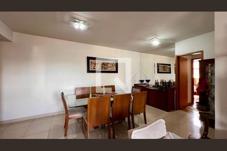 sala  de apartamento à venda com 3 quartos, 99m² em Nova Suíça, Belo Horizonte