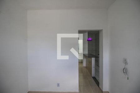 Sala de casa para alugar com 1 quarto, 68m² em São Francisco de Assis, Belford Roxo