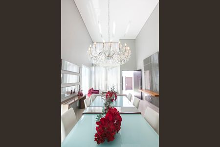 Sala de casa para alugar com 4 quartos, 300m² em Jardim Karaíba, Uberlândia