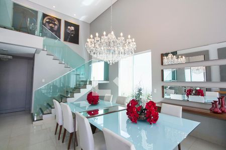 Casa para alugar com 4 quartos, 300m² em Jardim Karaíba, Uberlândia