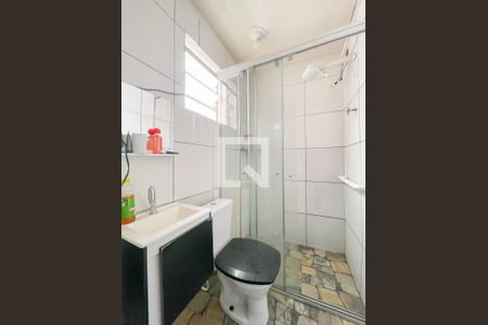 Banheiro da Suíte de casa à venda com 4 quartos, 250m² em Jardim Roberto, Osasco