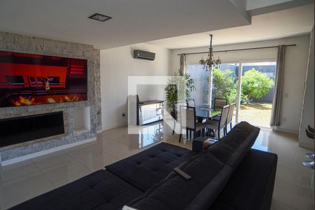 Sala de casa de condomínio para alugar com 3 quartos, 181m² em Mário Quintana, Viamão