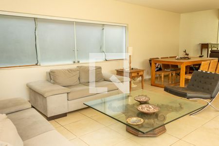 Casa para alugar com 3 quartos, 441m² em Centro, Americana