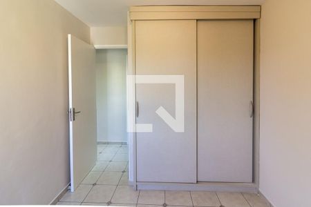 Quarto 1 de apartamento para alugar com 2 quartos, 52m² em Jardim Umuarama, São Paulo