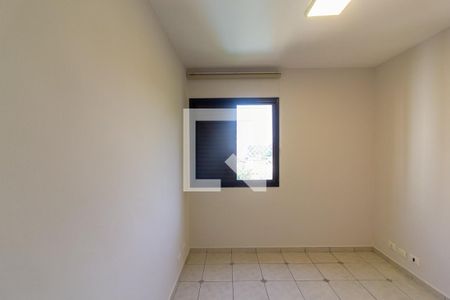 Quarto 2 de apartamento para alugar com 2 quartos, 52m² em Jardim Umuarama, São Paulo