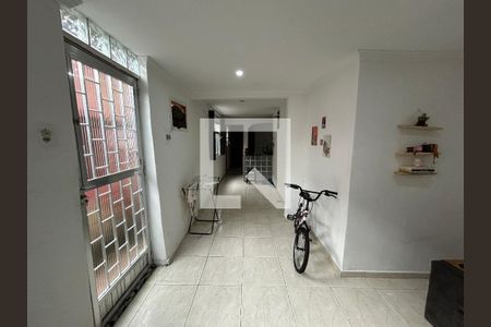 Sala de casa para alugar com 1 quarto, 50m² em Rocha Miranda, Rio de Janeiro