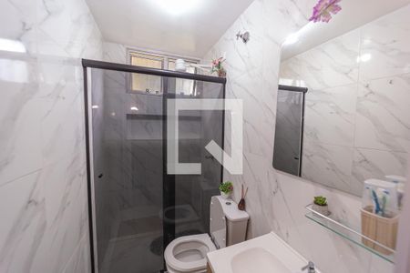 Banheiro de apartamento à venda com 2 quartos, 60m² em Vila Silvia, São Paulo