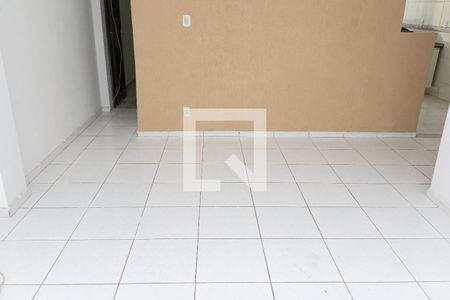 Sala de casa para alugar com 1 quarto, 50m² em Campo Grande, Rio de Janeiro