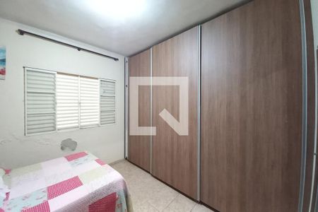 Quarto 2  de casa à venda com 4 quartos, 364m² em Jardim do Lago, Campinas