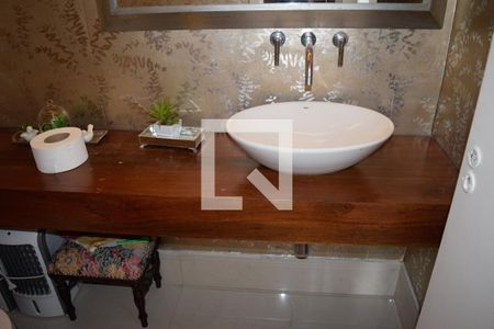 Lavabo de apartamento à venda com 3 quartos, 138m² em Tatuapé, São Paulo