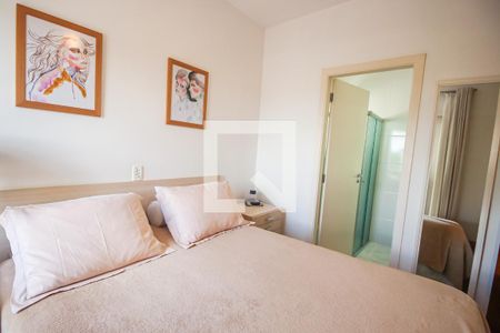 Suíte de casa à venda com 3 quartos, 125m² em Vila Sonia, São Paulo