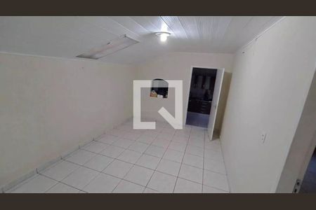 Sala de casa para alugar com 3 quartos, 139m² em Alto Boqueirão, Curitiba
