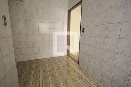Cozinha de casa para alugar com 1 quarto, 43m² em Jardim Santo Alberto, Santo André
