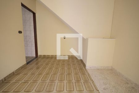 Sala de casa para alugar com 1 quarto, 43m² em Jardim Santo Alberto, Santo André
