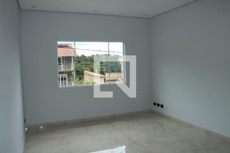 Casa de Condomínio para alugar com 3 quartos, 170m² em Jardim Rio das Pedras, Cotia