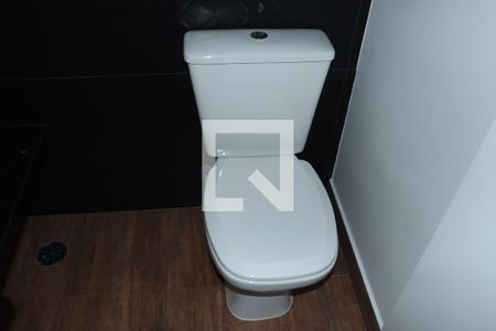 Casa de Condomínio para alugar com 3 quartos, 170m² em Jardim Rio das Pedras, Cotia