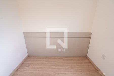 Quarto 1 de apartamento para alugar com 2 quartos, 62m² em Jardim Sabará, Porto Alegre